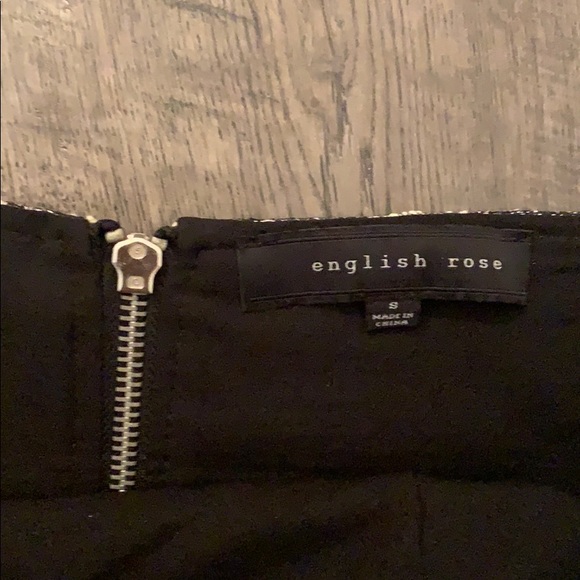 Night Out Mini Skirt 🌙✨ - Picture 3 of 6